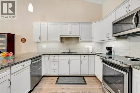 2526 Olive Road Windsor ON N8T 1E7