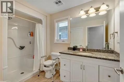 2526 Olive Road Windsor ON N8T 1E7