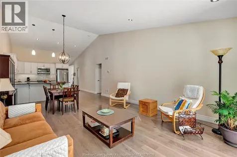 2526 Olive Road Windsor ON N8T 1E7