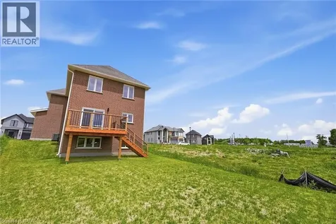 3 Dempsey Drive Stratford ON N5A 0K5