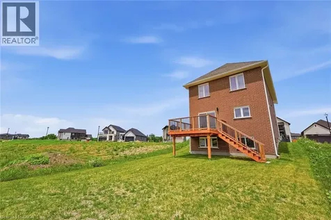 3 Dempsey Drive Stratford ON N5A 0K5