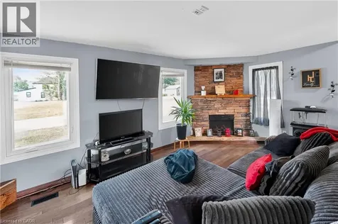 503 John Street Dunnville ON N1A 2R3
