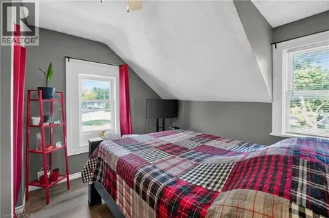 503 John Street Dunnville ON N1A 2R3
