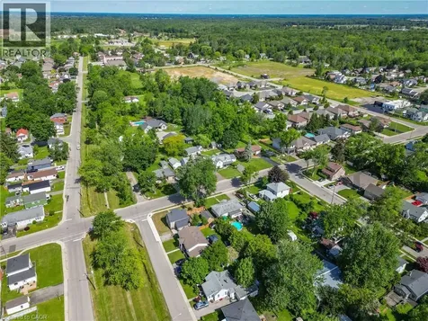 503 John Street Dunnville ON N1A 2R3