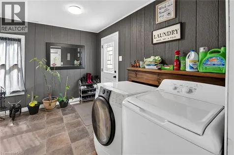 503 John Street Dunnville ON N1A 2R3