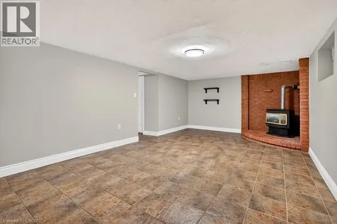 102 Birchlawn Drive Stoney Creek ON L8G 4B7