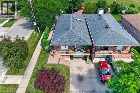 102 Birchlawn Drive Stoney Creek ON L8G 4B7