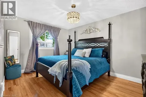 102 Birchlawn Drive Stoney Creek ON L8G 4B7
