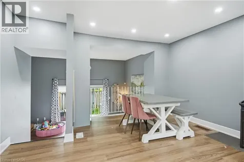 11 Harrisford Street Hamilton ON L8K 6L7