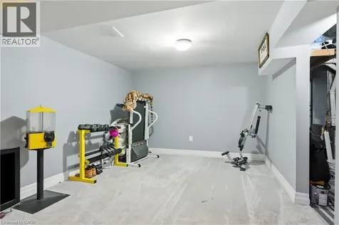 11 Harrisford Street Hamilton ON L8K 6L7