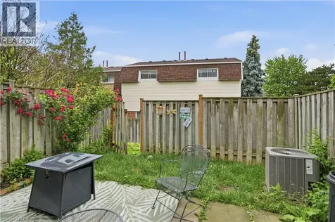 11 Harrisford Street Hamilton ON L8K 6L7