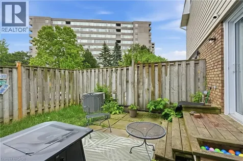 11 Harrisford Street Hamilton ON L8K 6L7