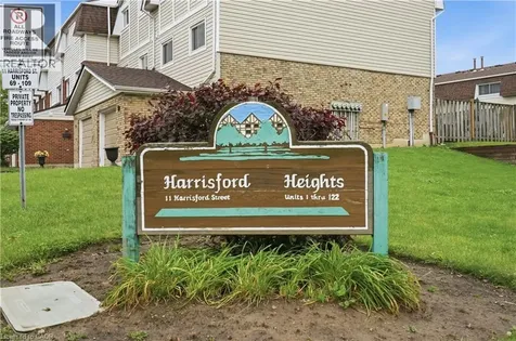 11 Harrisford Street Hamilton ON L8K 6L7
