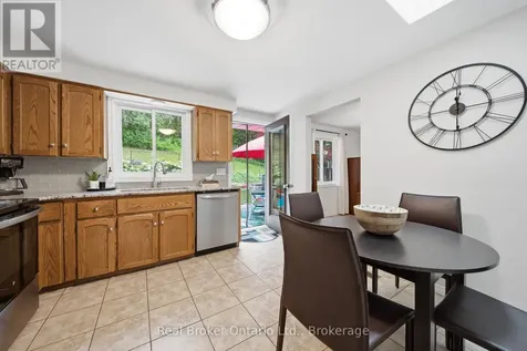 39 Wagoners Trail Guelph (kortright Hills) ON N1G 3M9
