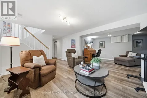 39 Wagoners Trail Guelph (kortright Hills) ON N1G 3M9