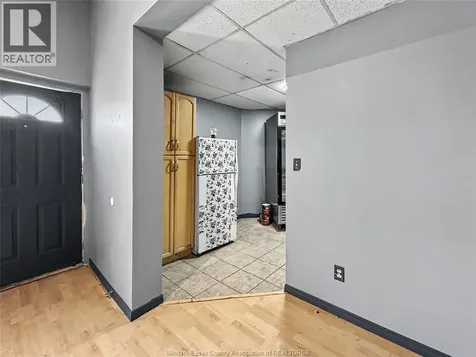 800-808 Shepherd Street East Windsor ON N8X 2K9