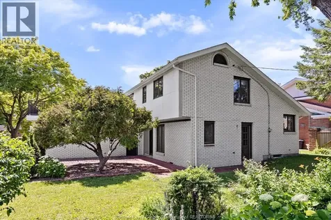 3770 Huntington Windsor ON N9E 3W8