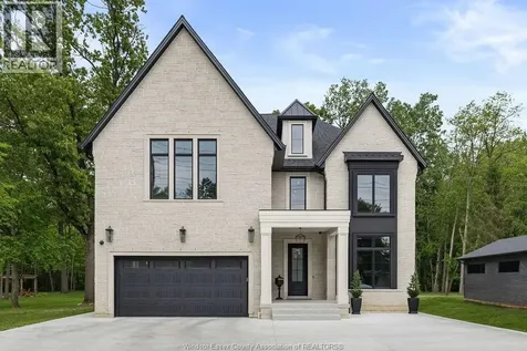 2490 Todd Lane Lasalle ON N9H 1K5