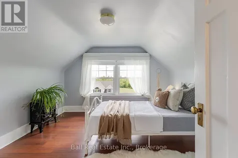 734 Tara Road Selwyn ON K0L 1T0