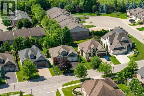 6 Creekside Drive Niagara-on-the-lake ON L0S 1J0