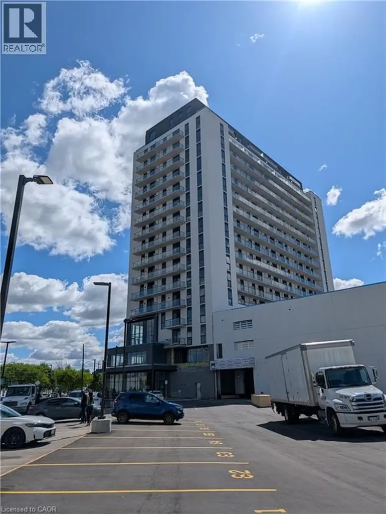 33 Erie Avenue Brantford ON N3S 2E7