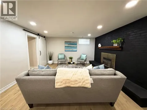 238 Laurier Avenue Milton ON L9T 3V6