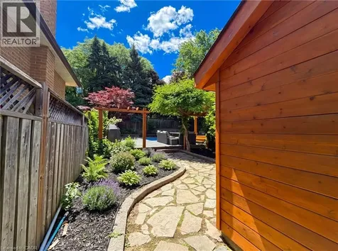 238 Laurier Avenue Milton ON L9T 3V6