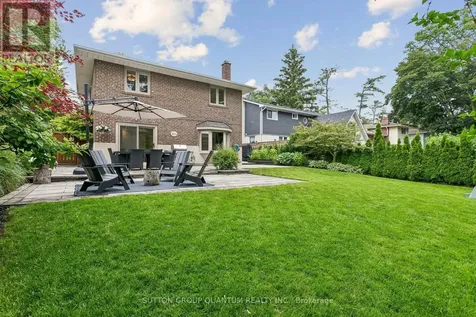 1944 Lenarthur Drive Mississauga (clarkson) ON L5J 2J2