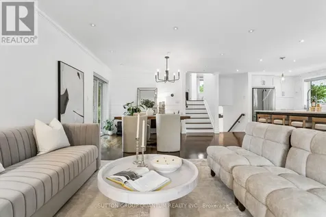 1944 Lenarthur Drive Mississauga (clarkson) ON L5J 2J2