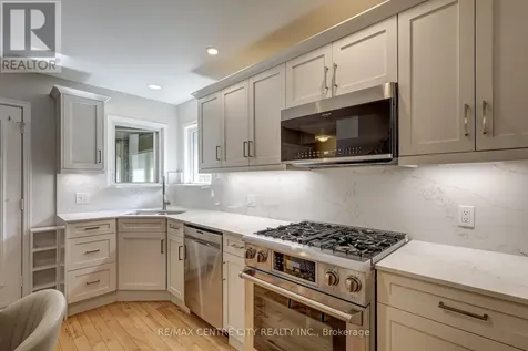24 Schreyer Drive St. Thomas ON N5R 6E8