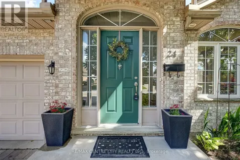24 Schreyer Drive St. Thomas ON N5R 6E8