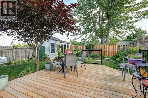 24 Schreyer Drive St. Thomas ON N5R 6E8