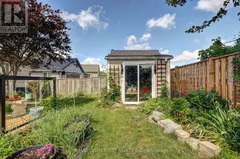 24 Schreyer Drive St. Thomas ON N5R 6E8