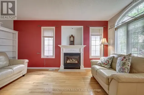 24 Schreyer Drive St. Thomas ON N5R 6E8
