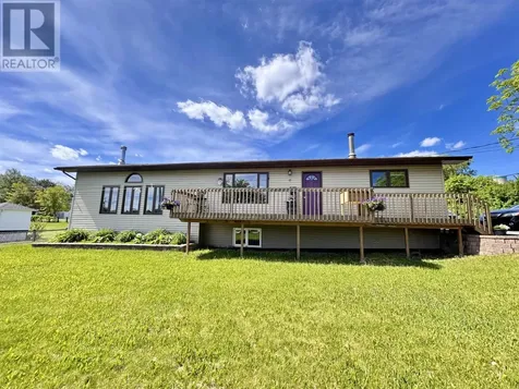 17 Kenora Road Red Lake ON P0V 2M0