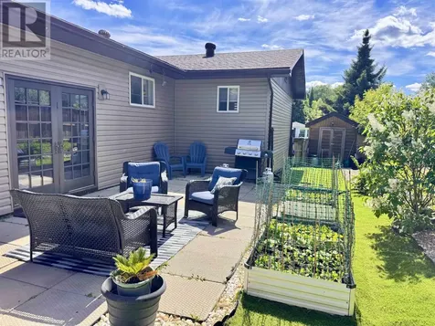 17 Kenora Road Red Lake ON P0V 2M0