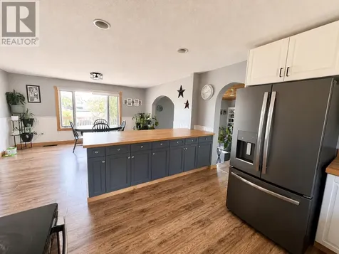 17 Kenora Road Red Lake ON P0V 2M0