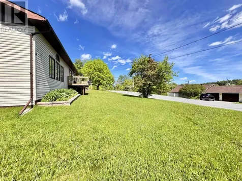 17 Kenora Road Red Lake ON P0V 2M0