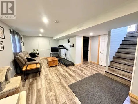 17 Kenora Road Red Lake ON P0V 2M0
