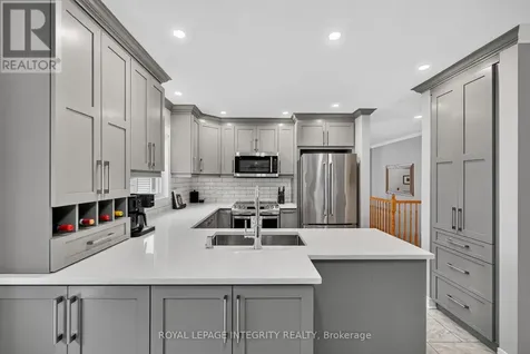 1535 Bonneville Crescent Ottawa ON K1C 7M9