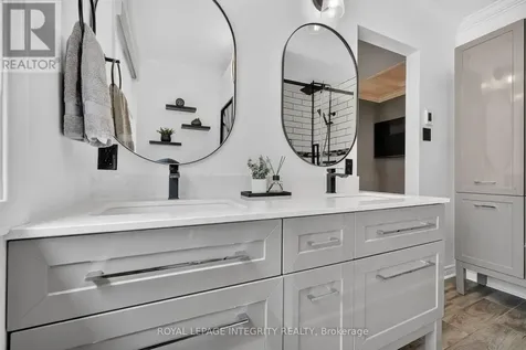 1535 Bonneville Crescent Ottawa ON K1C 7M9