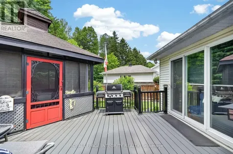1535 Bonneville Crescent Ottawa ON K1C 7M9