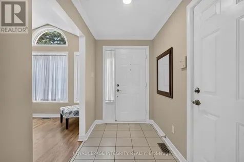 1535 Bonneville Crescent Ottawa ON K1C 7M9