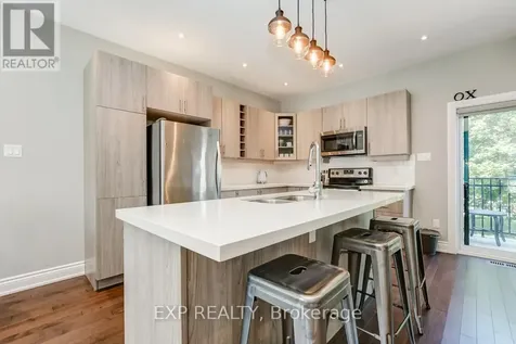 703 Reverie Private Ottawa ON K2S 1E3