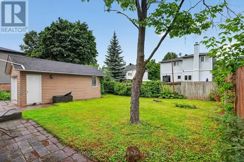 93 Ontario Street Ottawa ON K1K 1K8