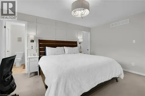 31 Townsend Drive Breslau ON N0B 1M0