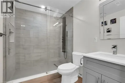31 Townsend Drive Breslau ON N0B 1M0