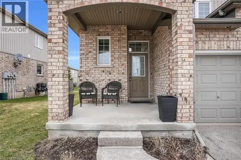 31 Townsend Drive Breslau ON N0B 1M0