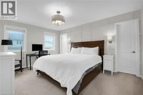 31 Townsend Drive Breslau ON N0B 1M0