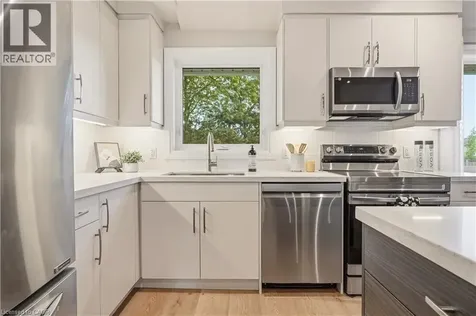 99 Byron Avenue Stoney Creek ON L8J 2T2